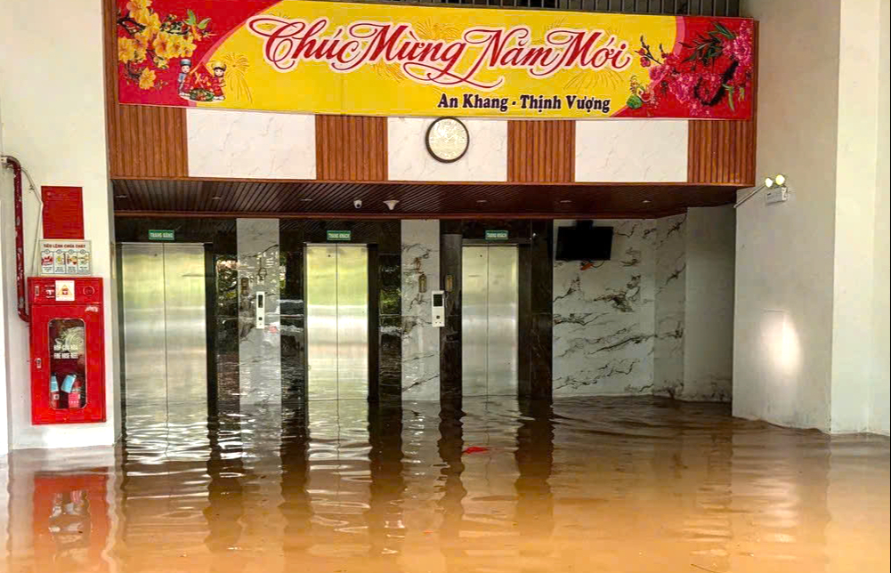 Chống ngập thang máy: Cần chủ động giải pháp ngay từ khâu thiết kế- Ảnh 2.