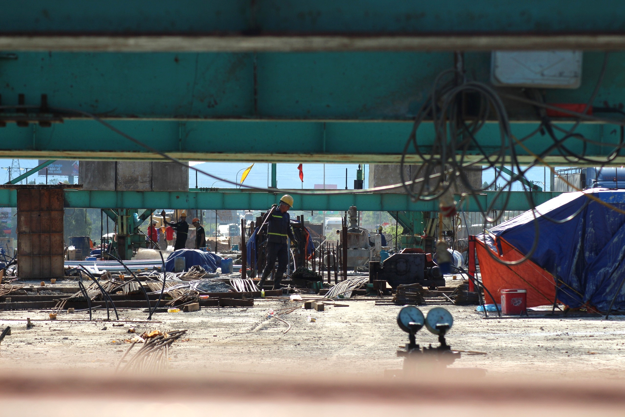 Sau khi được kiểm tra, cầu Xương Giang trên cao tốc Hà Nội - Bắc Giang thi công ra sao?- Ảnh 4.