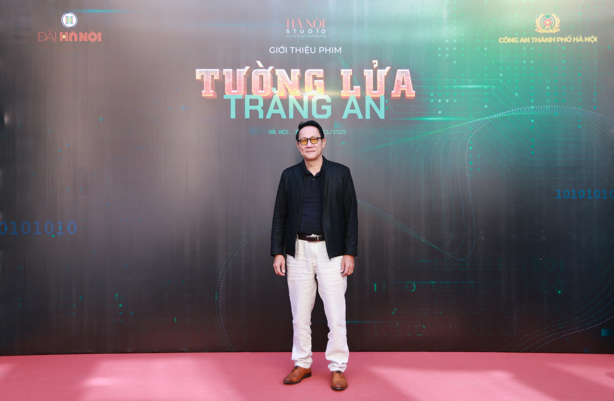 "Tường lửa Tràng An" - Bộ phim đưa hàng loạt vụ án tiền ảo nghìn tỷ lên màn ảnh nhỏ- Ảnh 3.