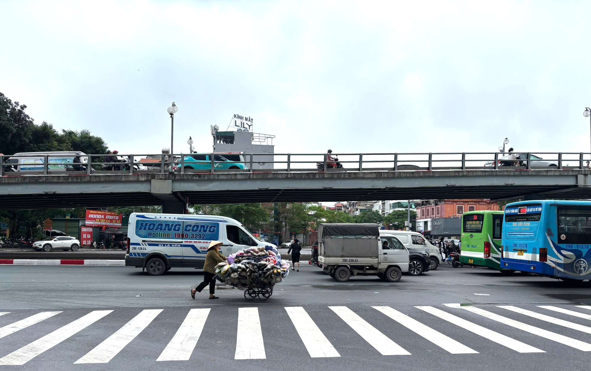 Đề xuất bổ sung quy định xử phạt vi phạm đào tạo thẩm tra viên an toàn giao thông đường bộ- Ảnh 2. Đề xuất bổ sung quy định xử phạt vi phạm đào tạo thẩm tra viên an toàn giao thông đường bộ- Ảnh 2.