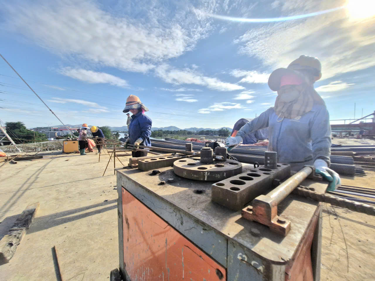 Sau khi được kiểm tra, cầu Xương Giang trên cao tốc Hà Nội - Bắc Giang thi công ra sao?- Ảnh 5.