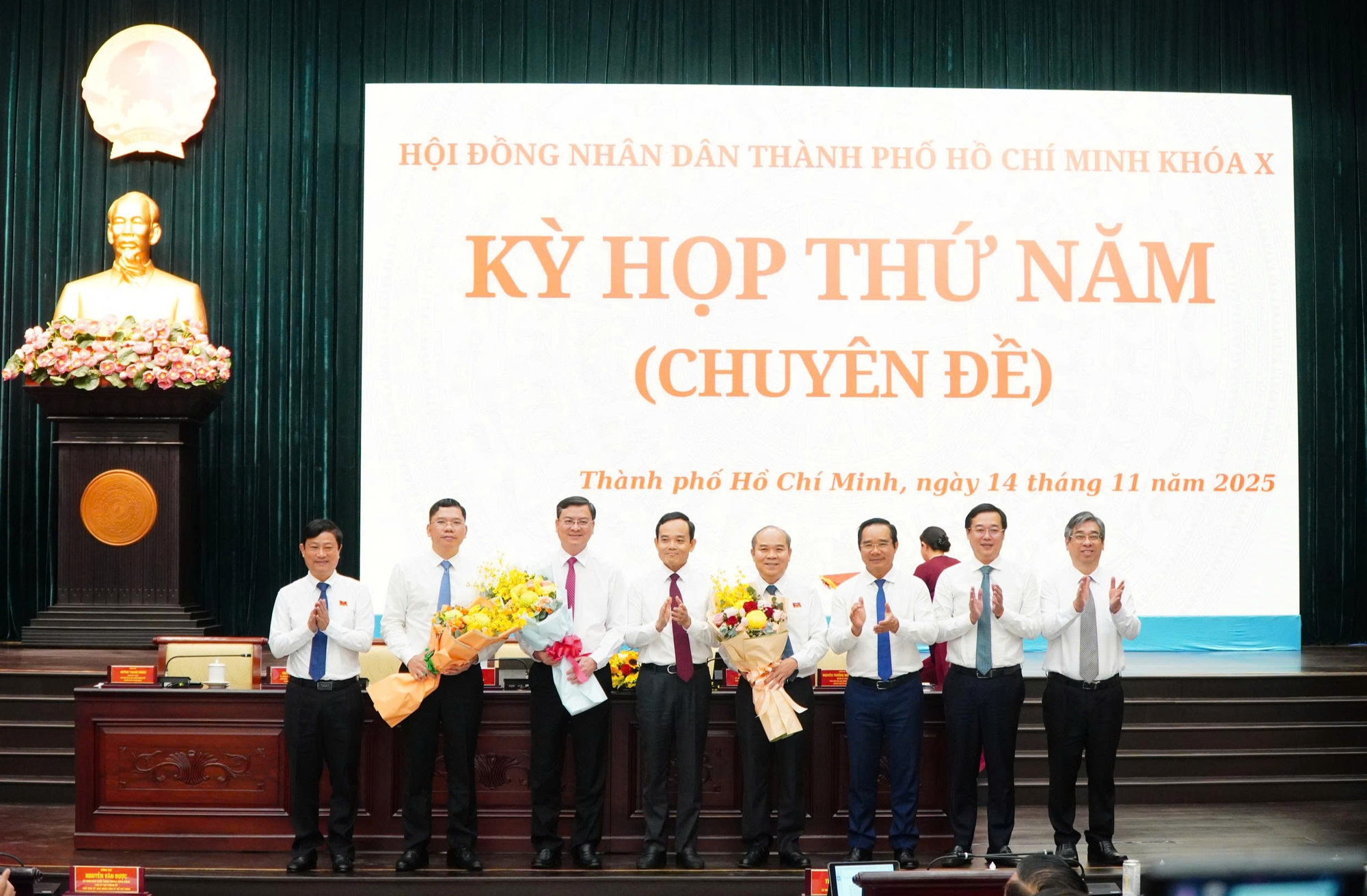 TP.HCM có thêm Phó chủ tịch HĐND, 3 Phó chủ tịch UBND- Ảnh 1.