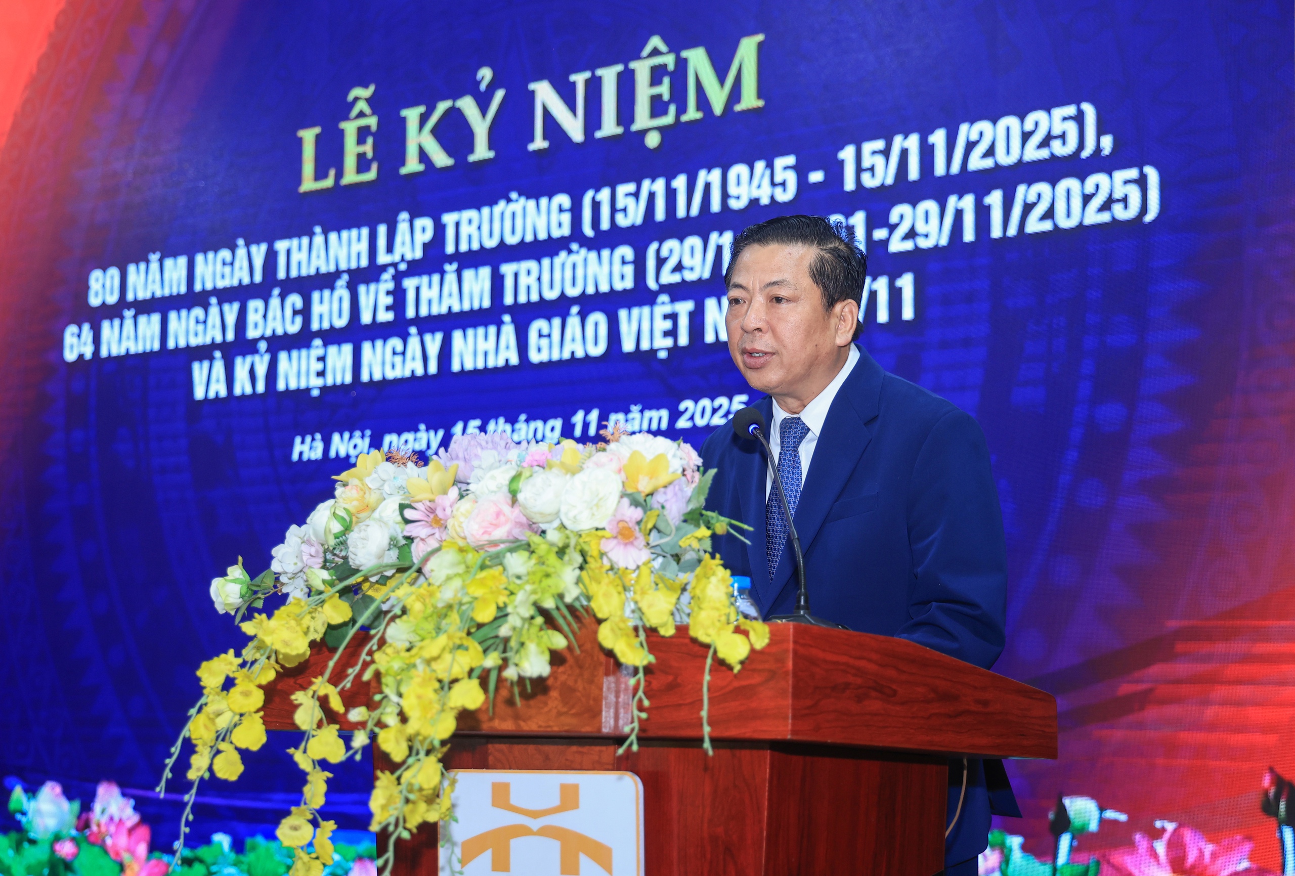 Bộ trưởng Trần Hồng Minh: ĐH Công nghệ GTVT phải là trung tâm đào tạo, đổi mới của ngành- Ảnh 1. Bộ trưởng Trần Hồng Minh: ĐH Công nghệ GTVT phải là trung tâm đào tạo, đổi mới của ngành- Ảnh 1.