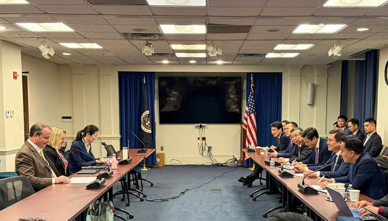 Tiến bộ rõ rệt tại vòng đàm phán thứ 5 Hiệp định Thương mại đối ứng Việt Nam – Hoa Kỳ- Ảnh 2. Tiến bộ rõ rệt tại vòng đàm phán thứ 5 Hiệp định Thương mại đối ứng Việt Nam – Hoa Kỳ- Ảnh 2.