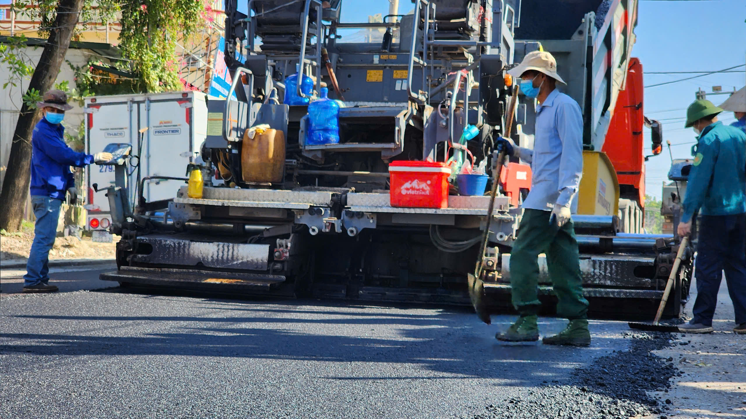 Người dân hiến đất hàng tỷ đồng mở rộng tỉnh lộ ở Bắc Ninh- Ảnh 2. Người dân hiến đất hàng tỷ đồng mở rộng tỉnh lộ ở Bắc Ninh- Ảnh 2.