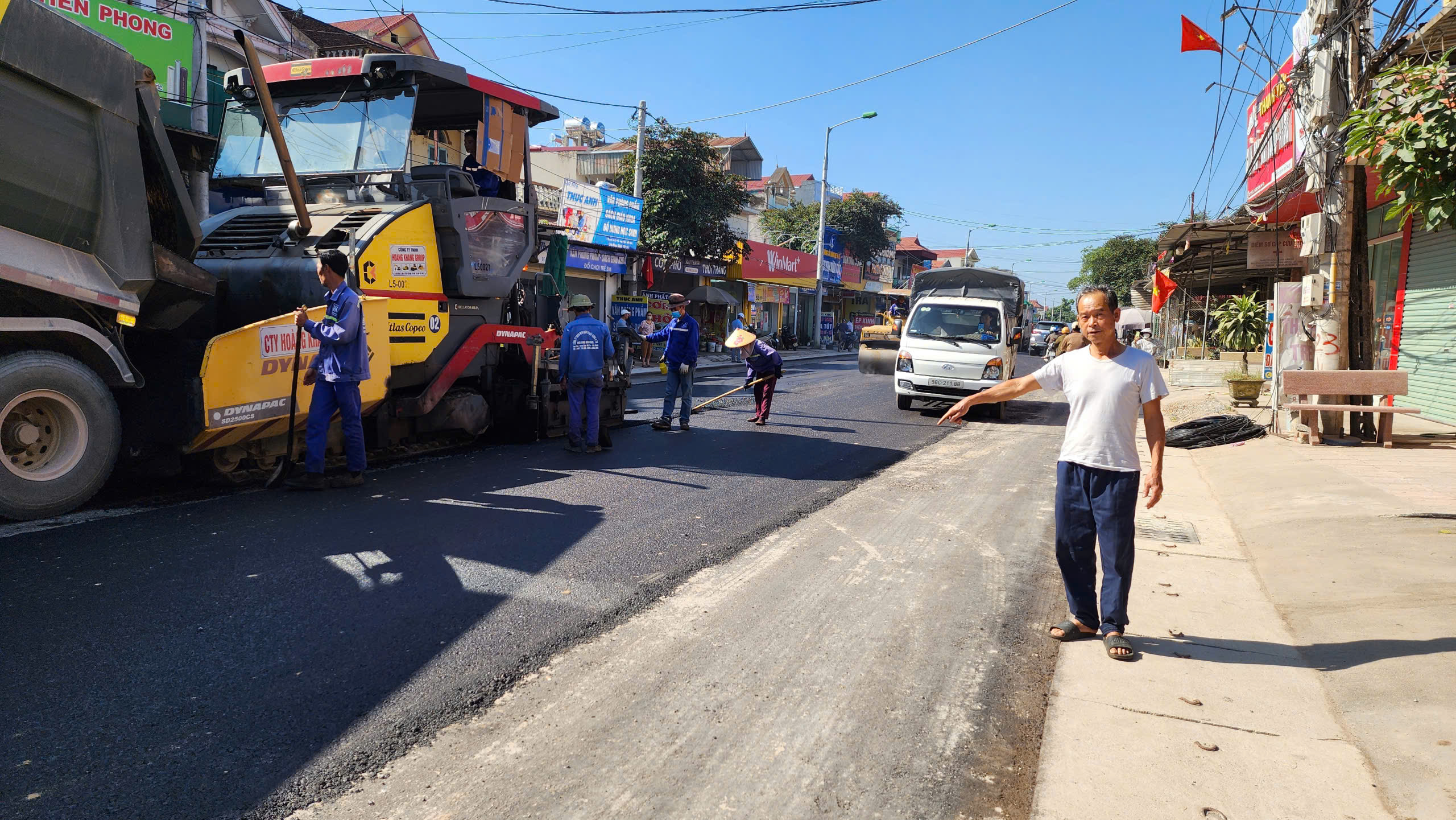 Người dân hiến đất hàng tỷ đồng mở rộng tỉnh lộ ở Bắc Ninh- Ảnh 7. Người dân hiến đất hàng tỷ đồng mở rộng tỉnh lộ ở Bắc Ninh- Ảnh 7.