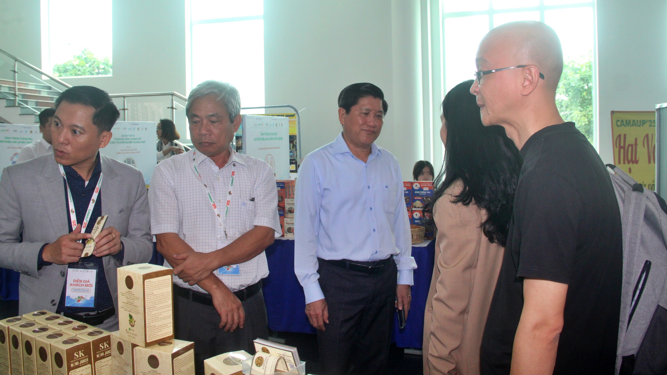 Khai mạc Ngày hội Khởi nghiệp tỉnh Cà Mau - CamaUP'25- Ảnh 4. Khai mạc Ngày hội Khởi nghiệp tỉnh Cà Mau - CamaUP'25- Ảnh 4.