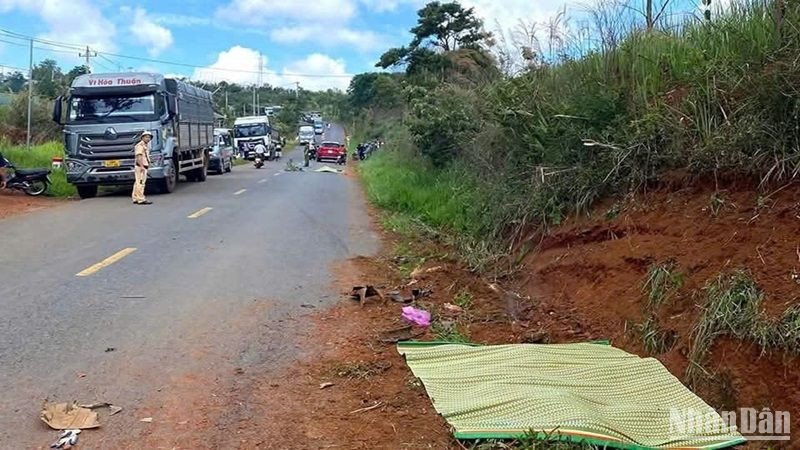 Lâm Đồng: Tiềm ẩn tai nạn giao thông trên quốc lộ 28- Ảnh 1. Lâm Đồng: Tiềm ẩn tai nạn giao thông trên quốc lộ 28- Ảnh 1.