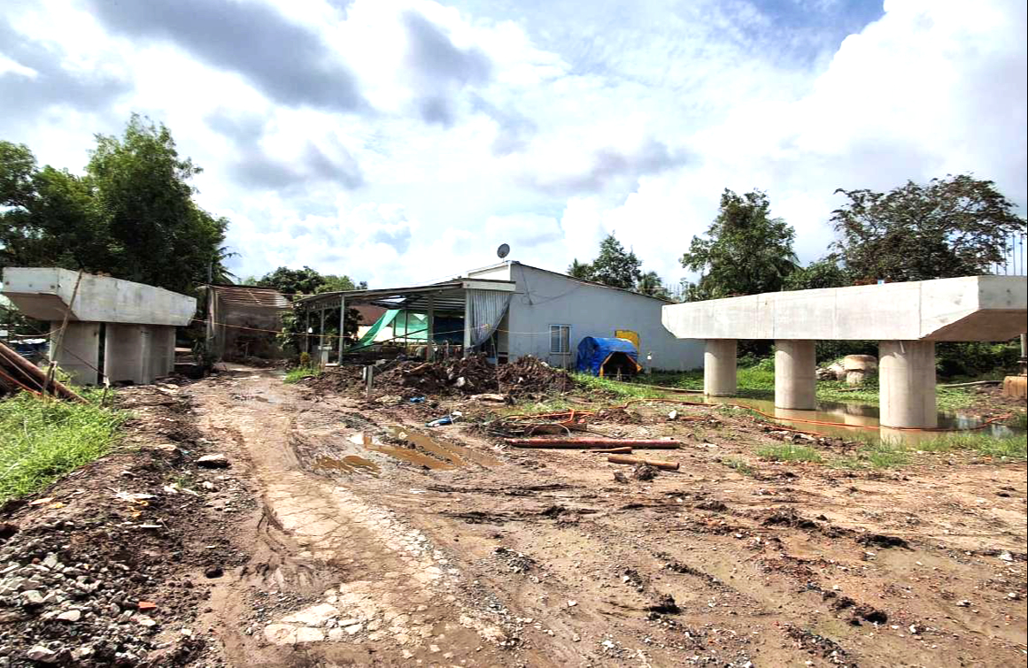 Cần Thơ: 11 dự án giao thông ách tắc vì vướng giải phóng mặt bằng- Ảnh 1. Cần Thơ: 11 dự án giao thông ách tắc vì vướng giải phóng mặt bằng- Ảnh 1.