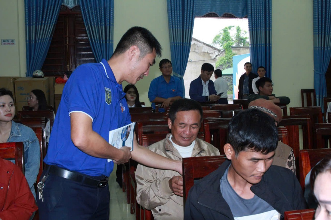 Nghệ An đẩy mạnh tuyên truyền Nghị định 139 để nâng cao an toàn giao thông đường thủy- Ảnh 3. Nghệ An đẩy mạnh tuyên truyền Nghị định 139 để nâng cao an toàn giao thông đường thủy- Ảnh 3.