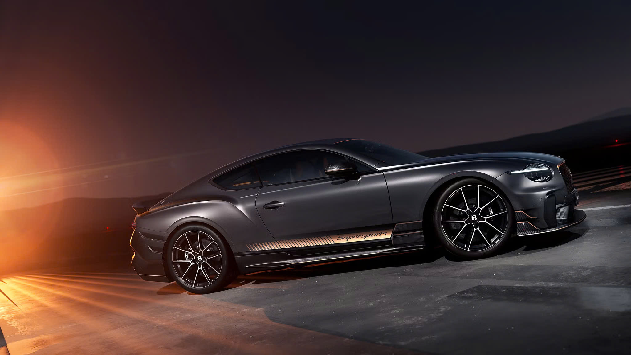 Bentley Supersports 2026 chuyển sang dẫn động cầu sau- Ảnh 3. Bentley Supersports 2026 chuyển sang dẫn động cầu sau- Ảnh 3.