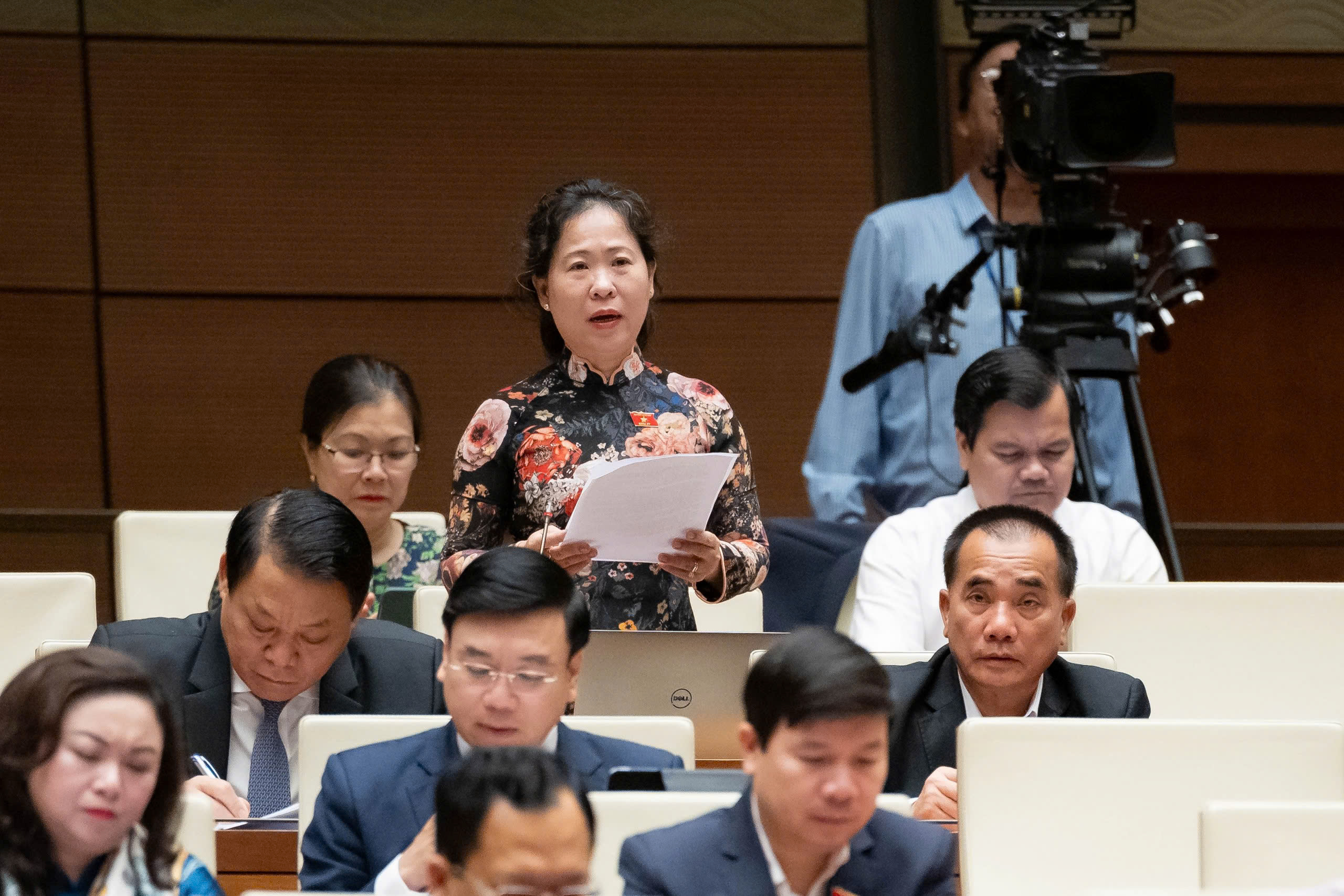 Bộ trưởng Bộ Tài chính: Vướng mắc GPMB, nhiều dự án có tiền không giải ngân được- Ảnh 1.