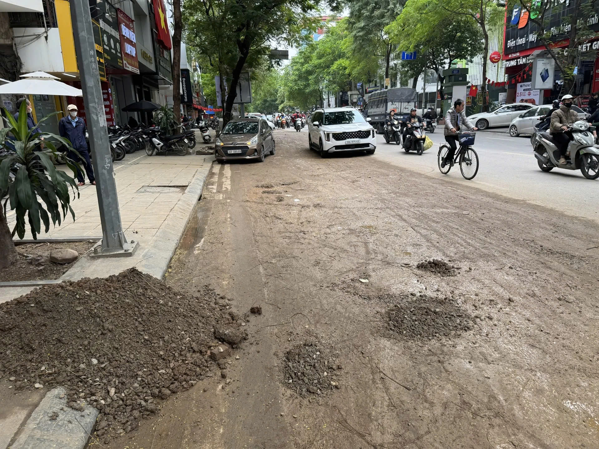 Hà Nội điều chỉnh giao thông phố Thái Hà, đoạn từ nút giao Tây Sơn đến phố Trung Liệt- Ảnh 1. Hà Nội điều chỉnh giao thông phố Thái Hà, đoạn từ nút giao Tây Sơn đến phố Trung Liệt- Ảnh 1.