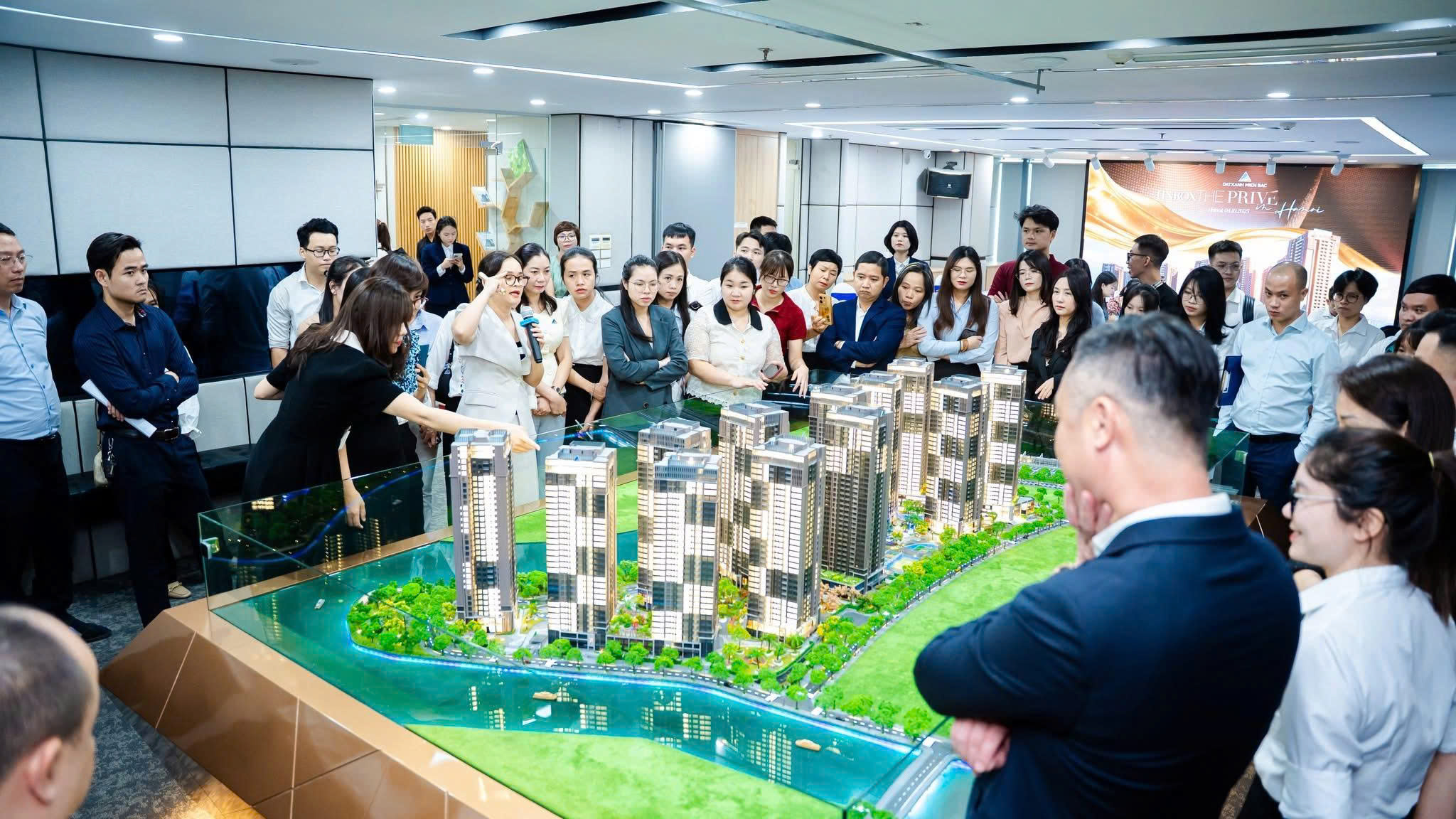 Mua nhà thời điểm nào để có giá tốt?- Ảnh 2. Mua nhà thời điểm nào để có giá tốt?- Ảnh 2.