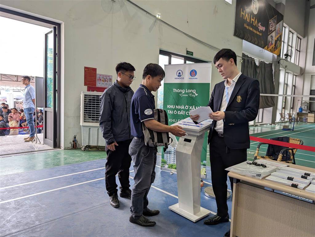 Minh bạch quy trình tiếp nhận hồ sơ dự án nhà ở xã hội CT3 Kim Chung- Ảnh 5. Minh bạch quy trình tiếp nhận hồ sơ dự án nhà ở xã hội CT3 Kim Chung- Ảnh 5.