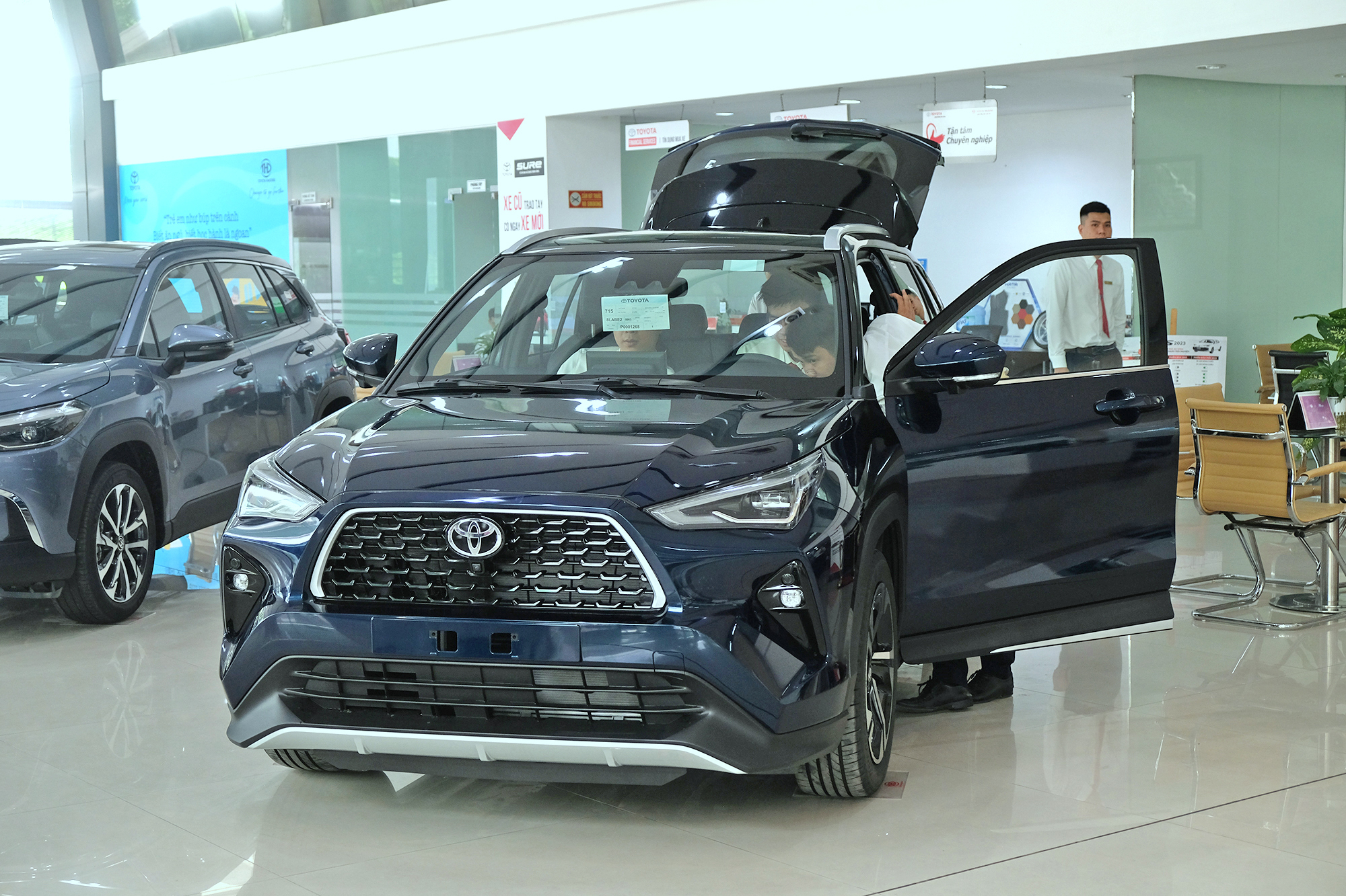 Xe hybrid tăng lợi thế khi được giảm thuế- Ảnh 1.