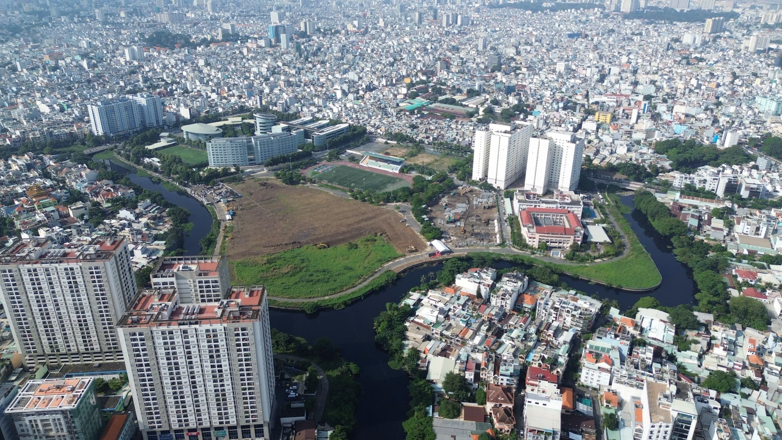 TP.HCM: Khởi công hai gói thầu hơn 2.370 tỷ đồng cải tạo rạch Xuyên Tâm- Ảnh 4.