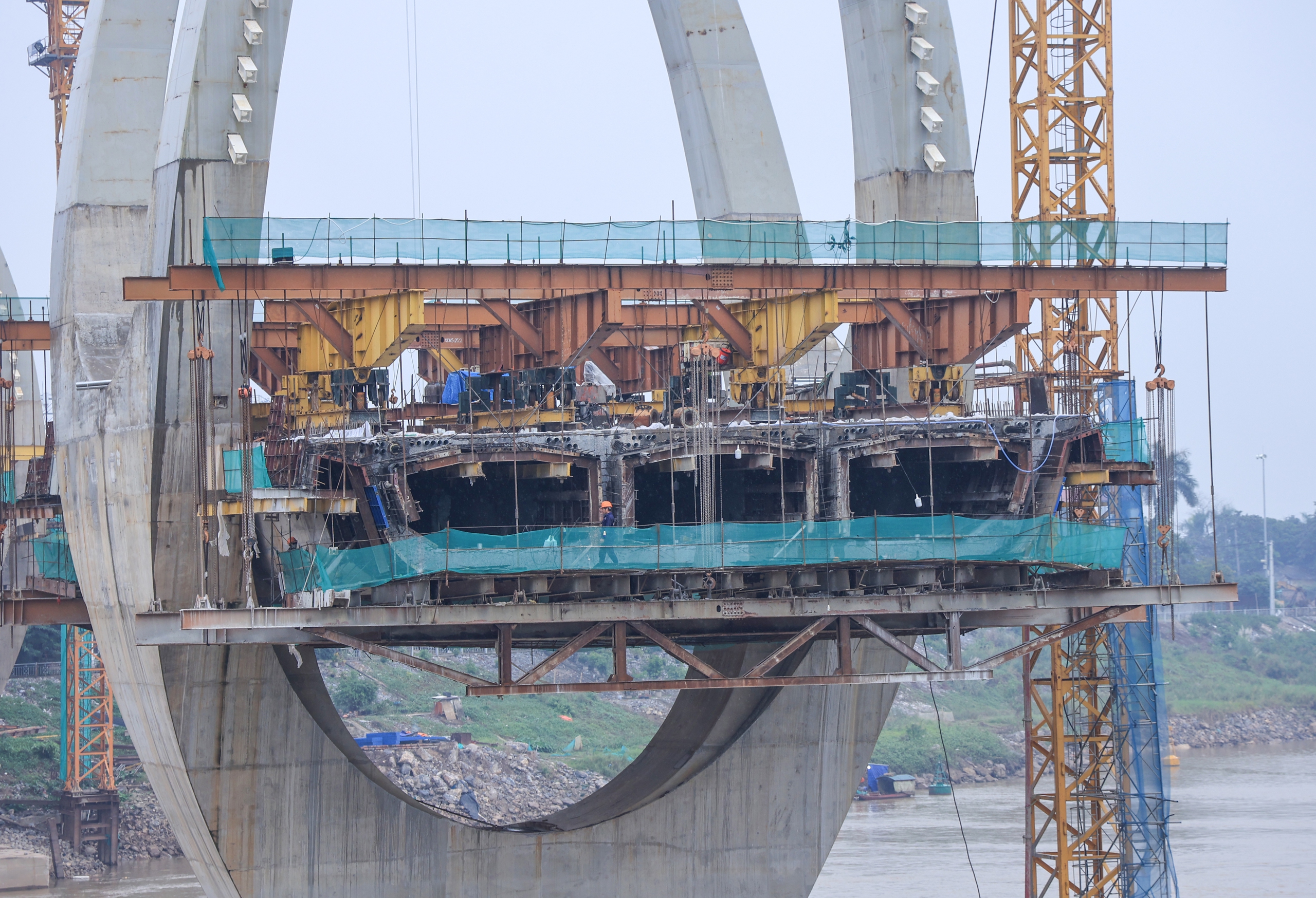 Dự án cầu Đuống “giậm chân tại chỗ”: Mặt bằng chưa xong, tiến độ kéo dài thêm 1 năm- Ảnh 15.