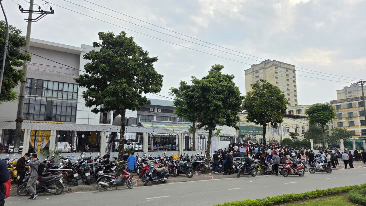 Bộ Xây dựng đề nghị chấn chỉnh việc nộp hồ sơ mua, thuê mua nhà ở xã hội- Ảnh 2.