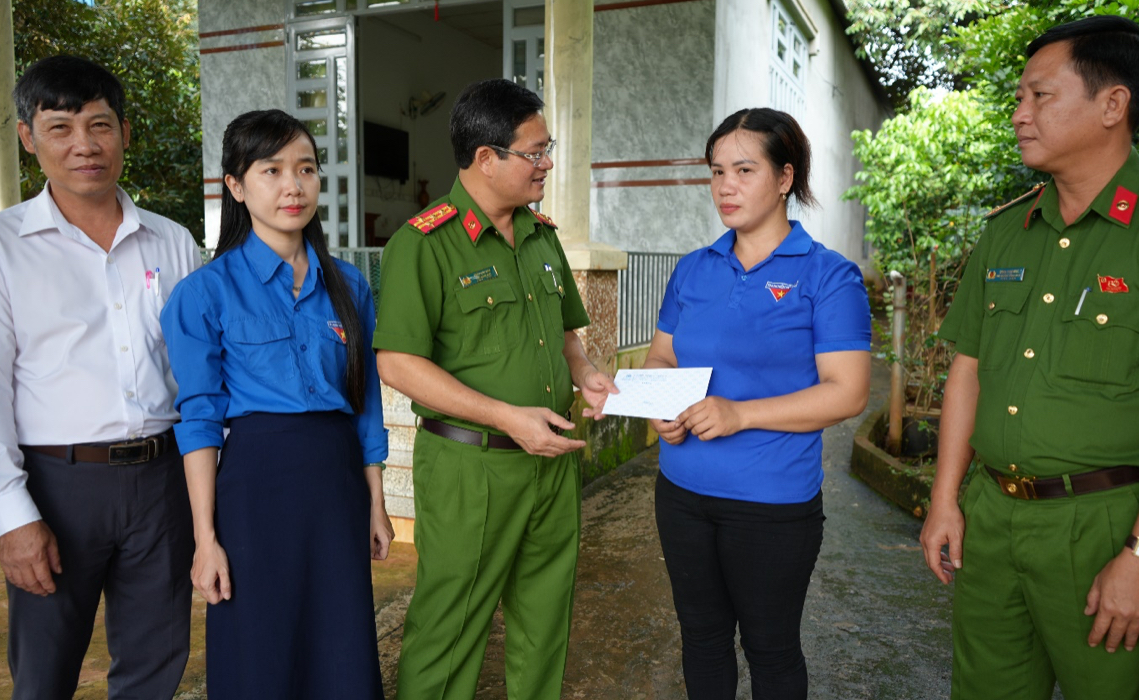 Hành trình sẻ chia nỗi đau, tiếp sức nạn nhân tai nạn giao thông tại Đồng Nai- Ảnh 5.