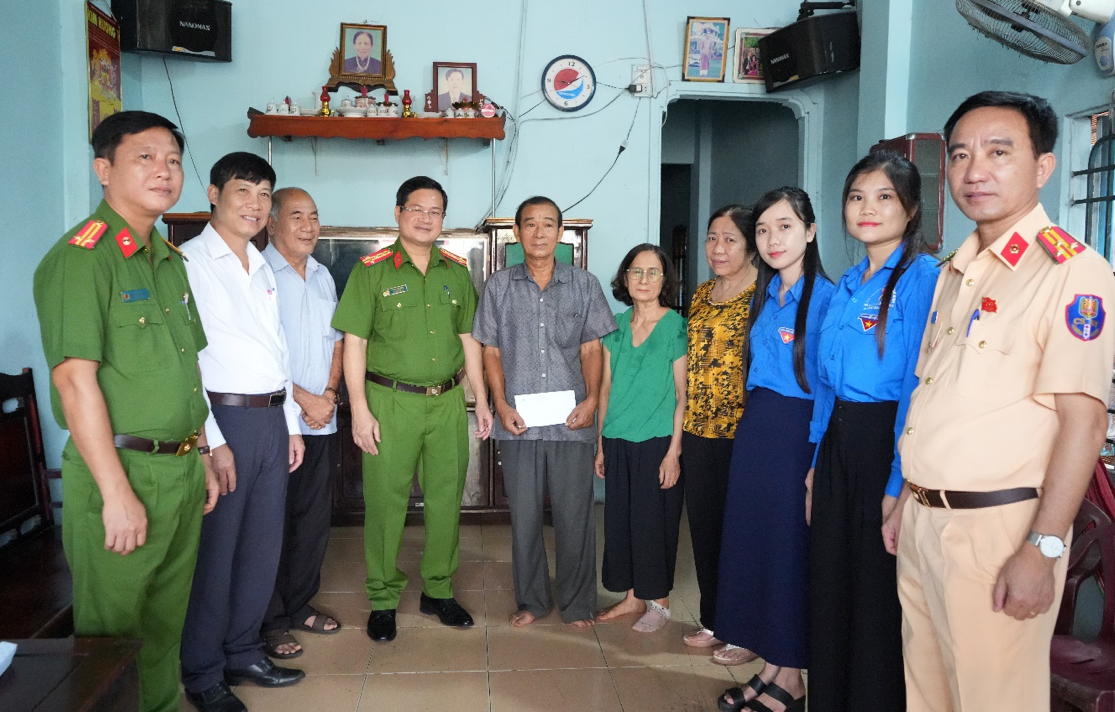 Hành trình sẻ chia nỗi đau, tiếp sức nạn nhân tai nạn giao thông tại Đồng Nai- Ảnh 4.