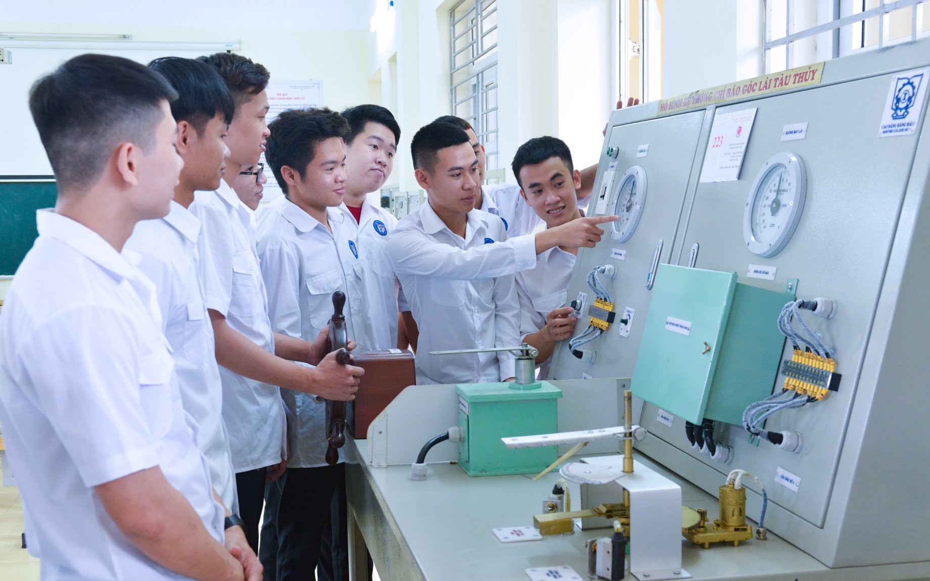 Chú trọng đào tạo, đảm bảo nhân lực để phát triển đường thuỷ nội địa