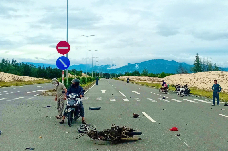 Danh tính "phượt thủ" tử vong, xe phân khối lớn gãy làm đôi ở Khánh Hòa- Ảnh 1. Danh tính "phượt thủ" tử vong, xe phân khối lớn gãy làm đôi ở Khánh Hòa- Ảnh 1.