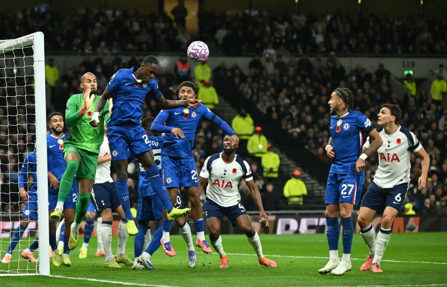 Joao Pedro lập công, Chelsea hạ Tottenham trong trận derby London- Ảnh 1. Joao Pedro lập công, Chelsea hạ Tottenham trong trận derby London- Ảnh 1.