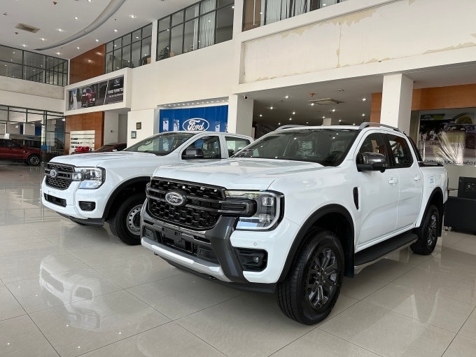 Ford tăng khuyến mại, kích cầu doanh số cuối năm- Ảnh 1.