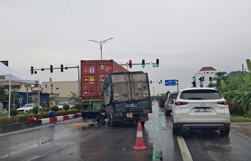 Hiện trường vụ tai nạn. Hiện trường vụ tai nạn.