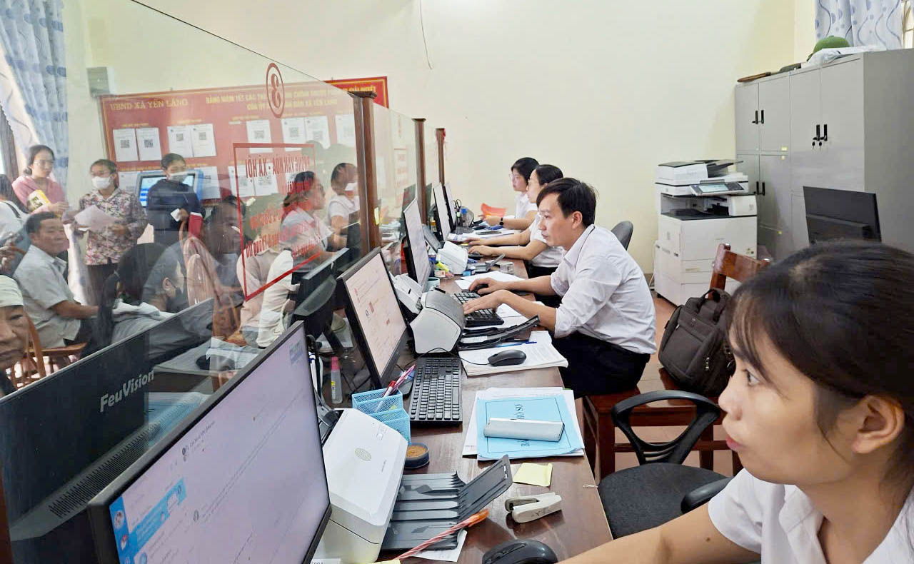 Phú Thọ: Tạo đột phá cải cách hành chính và giải quyết việc làm- Ảnh 1.