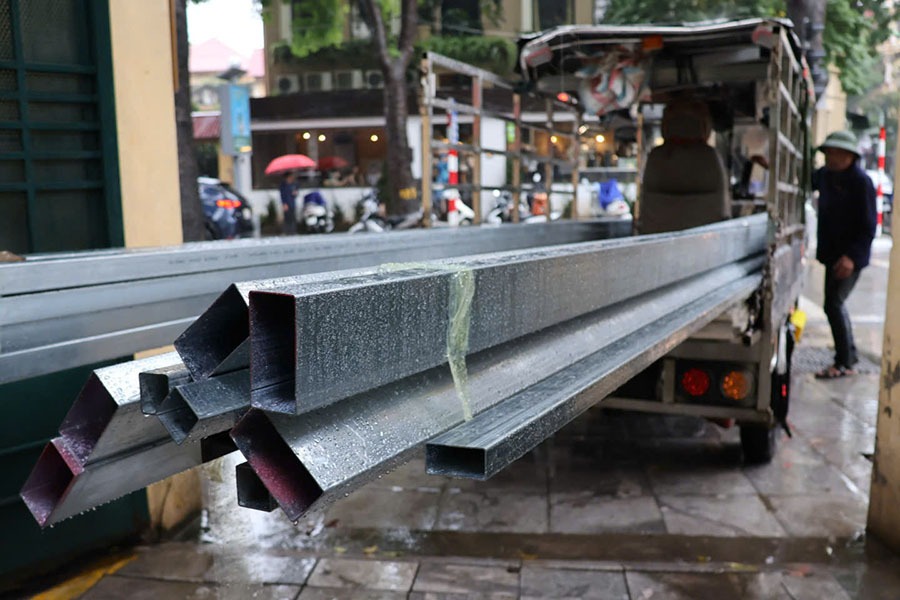 CSGT Hà Nội tịch thu gần 200 xe tự chế, xe kéo chở hàng cồng kềnh- Ảnh 3.