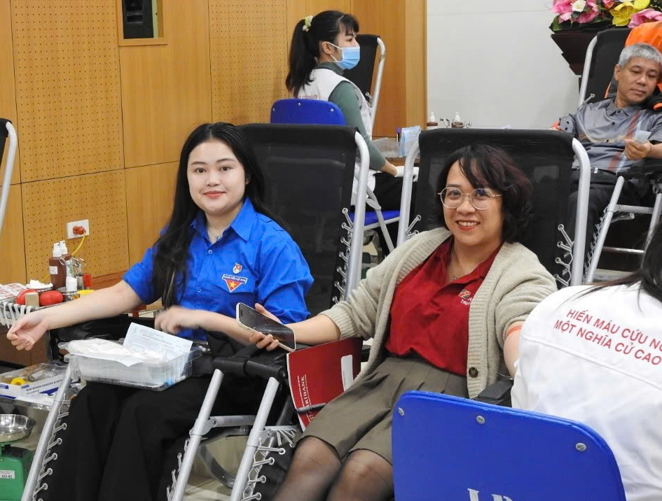 Tuổi trẻ ngành Xây dựng lan tỏa nghĩa cử cao đẹp hiến máu cứu người- Ảnh 5.