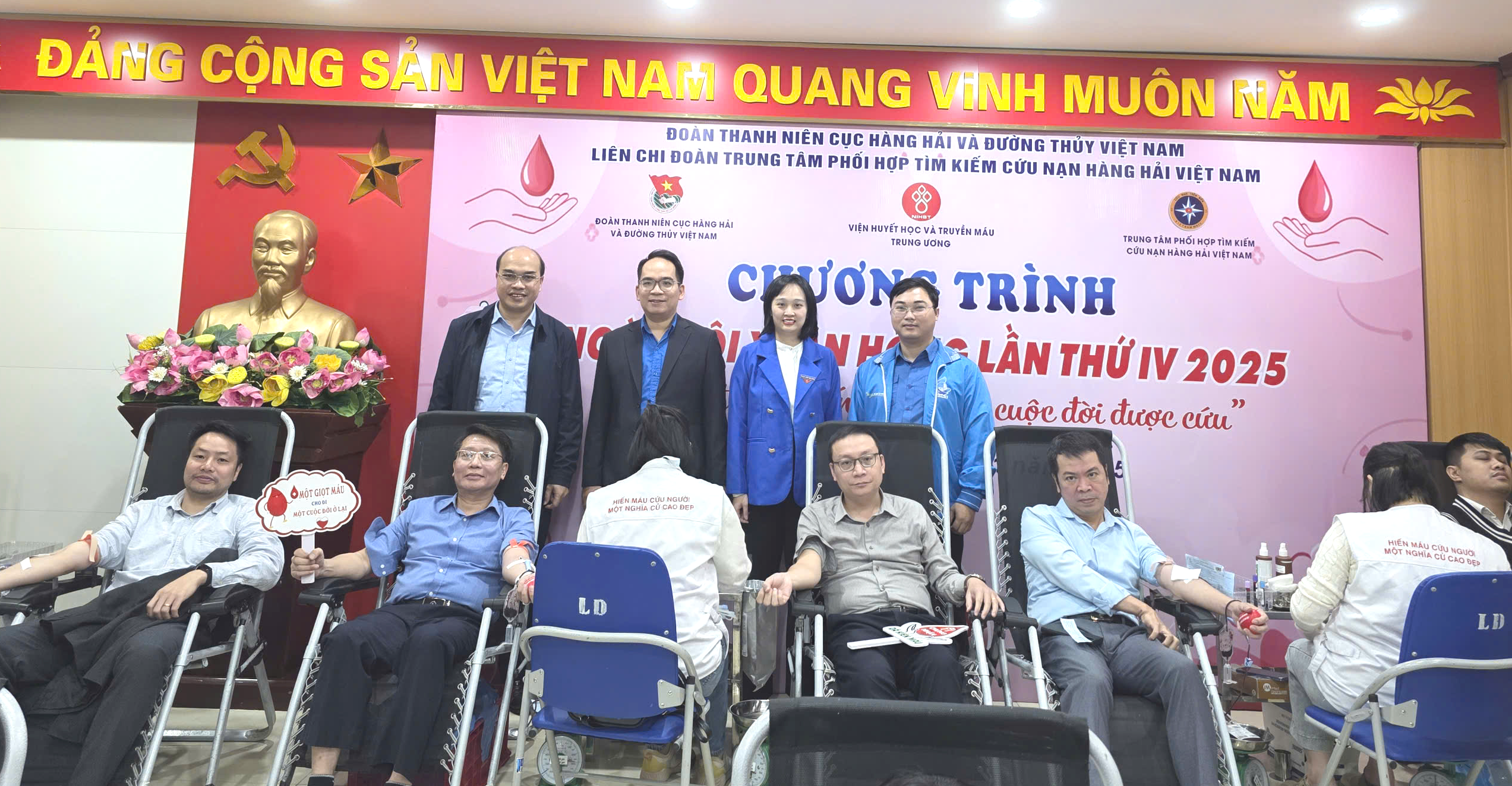 Tuổi trẻ ngành Xây dựng lan tỏa nghĩa cử cao đẹp hiến máu cứu người- Ảnh 1.