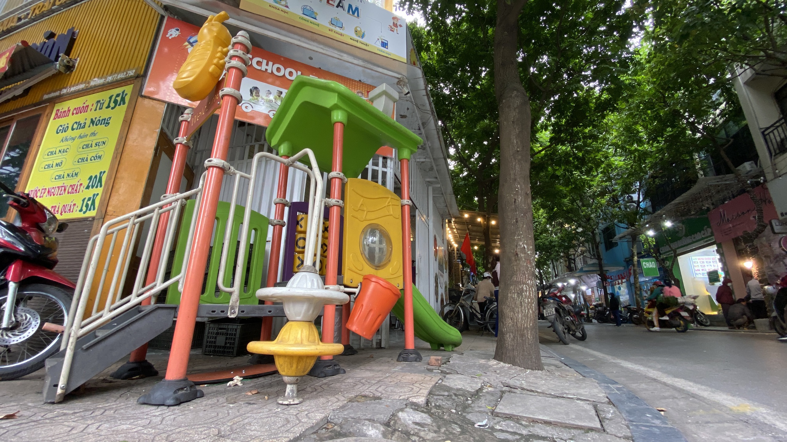 Hà Nội: Phường Vĩnh Tuy ra quân dẹp chợ tạm, chợ cóc- Ảnh 5.