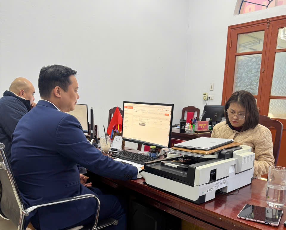 Điện Biên thực hiện quy định mới về lưu hành xe quá tải, quá khổ- Ảnh 1.