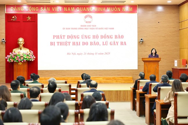 Hơn 112 tỷ đồng ủng hộ đồng bào miền Trung, Tây Nguyên ngay sau phát động của MTTQ- Ảnh 1.