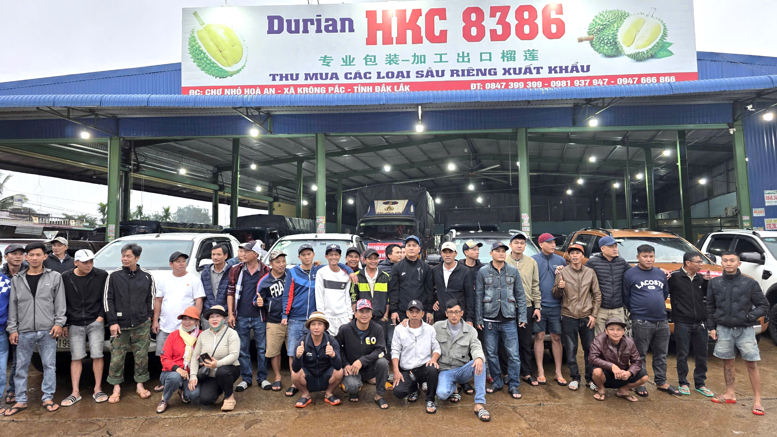 Người dân xã Krông Pắc, Đắk Lắk góp nhu yếu phẩm, hướng về tâm lũ- Ảnh 1.