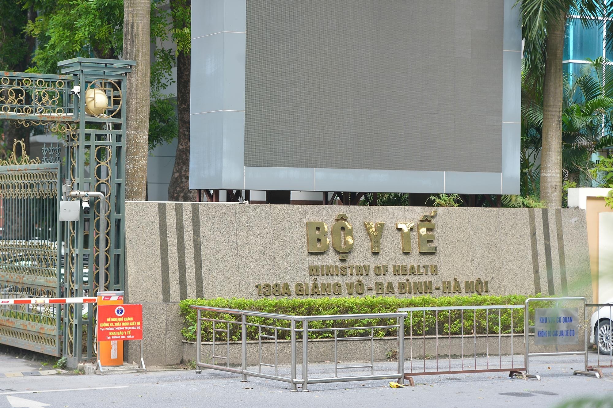 Khởi tố cựu cục phó và nhiều cá nhân tại Cục An toàn thực phẩm- Ảnh 1.