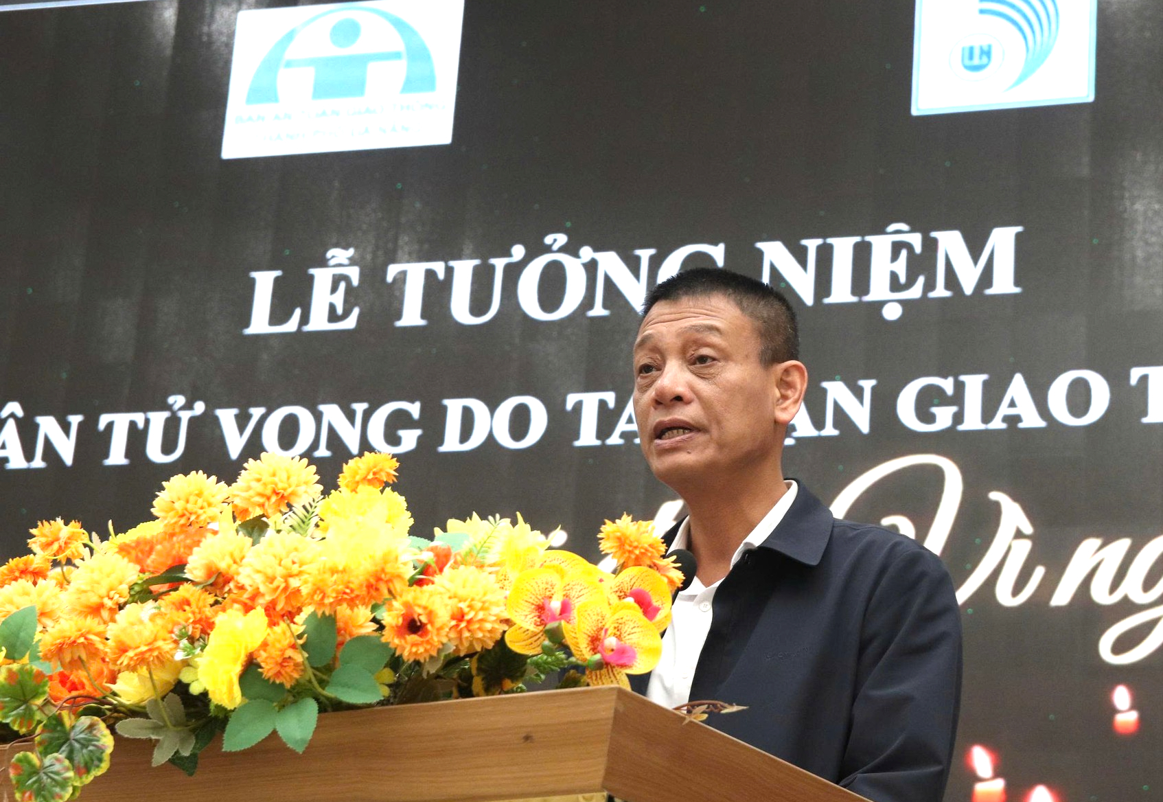 Đà Nẵng tưởng niệm nạn nhân tử vong do tai nạn giao thông năm 2025- Ảnh 1.