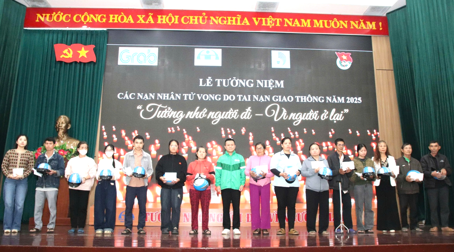 Đà Nẵng tưởng niệm nạn nhân tử vong do tai nạn giao thông năm 2025- Ảnh 3.