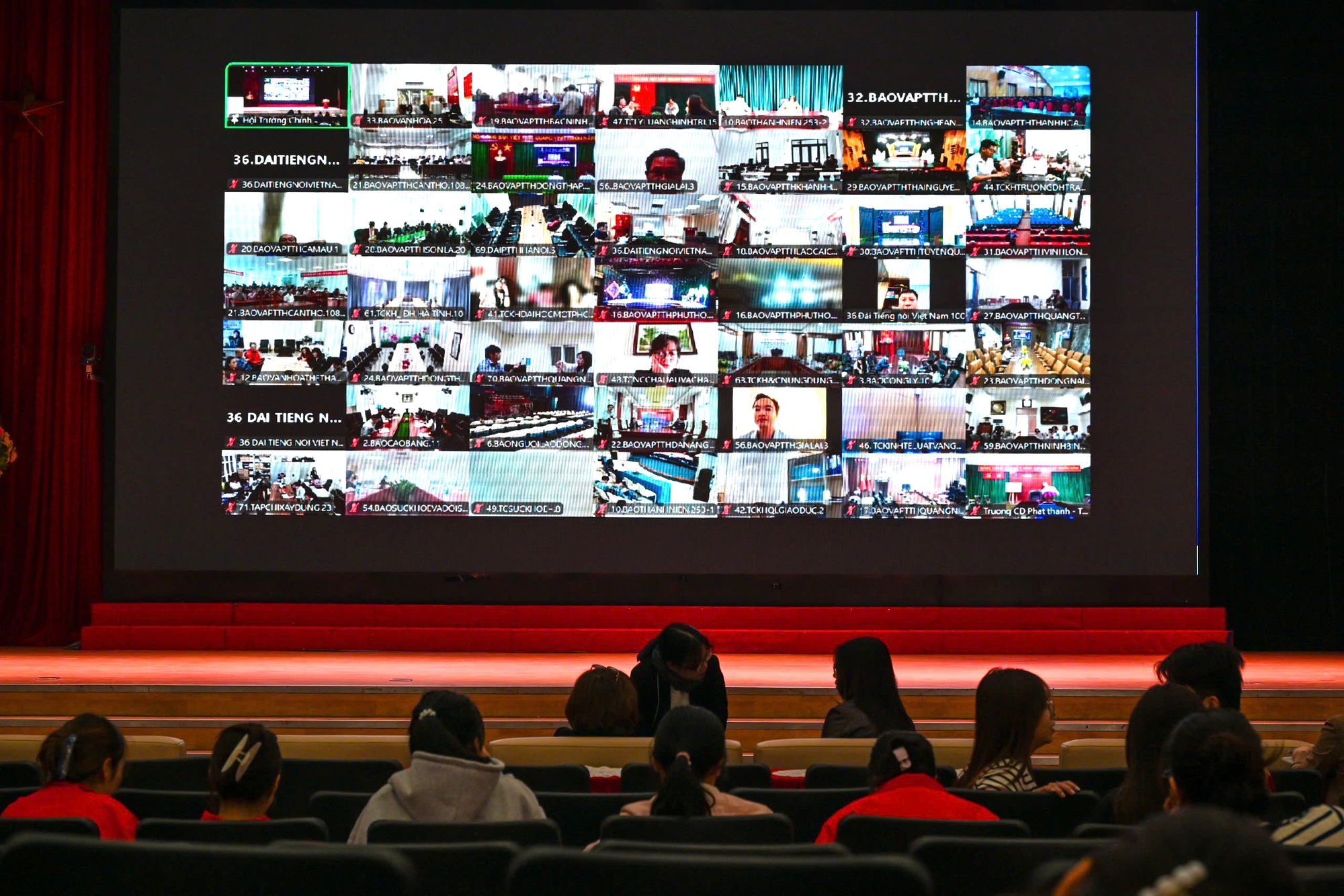 200 điểm cầu tham gia tập huấn mô hình chuyển đổi số báo chí hiệu quả- Ảnh 2.