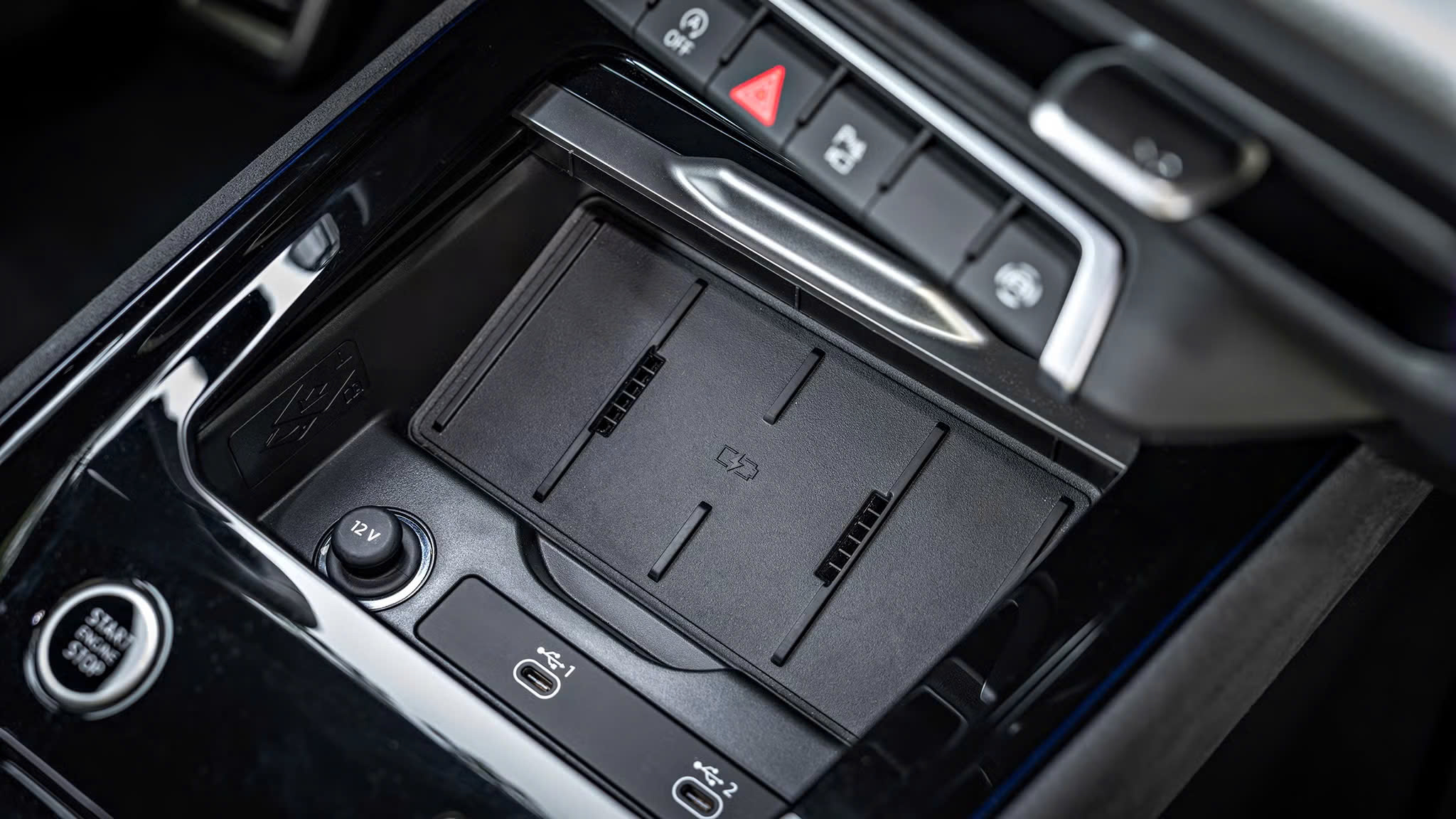 Audi Q3 2026 hoàn toàn mới tăng giá gần 4.000 USD- Ảnh 6. Audi Q3 2026 hoàn toàn mới tăng giá gần 4.000 USD- Ảnh 6.