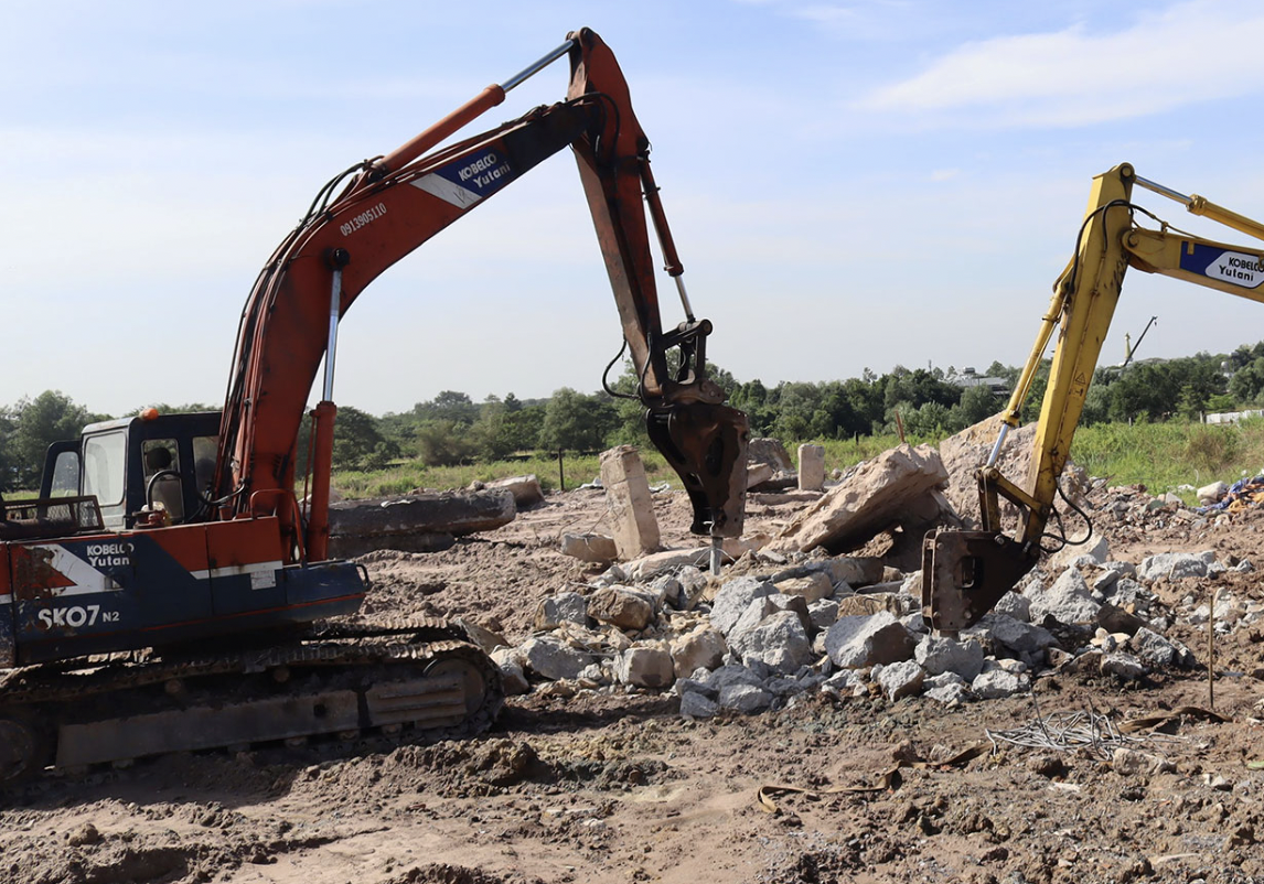 Đồng Nai: Trước 5/12 tháo dỡ toàn bộ công trình xây dựng trái phép ở khu đất 72ha- Ảnh 3. Đồng Nai: Trước 5/12 tháo dỡ toàn bộ công trình xây dựng trái phép ở khu đất 72ha- Ảnh 3.