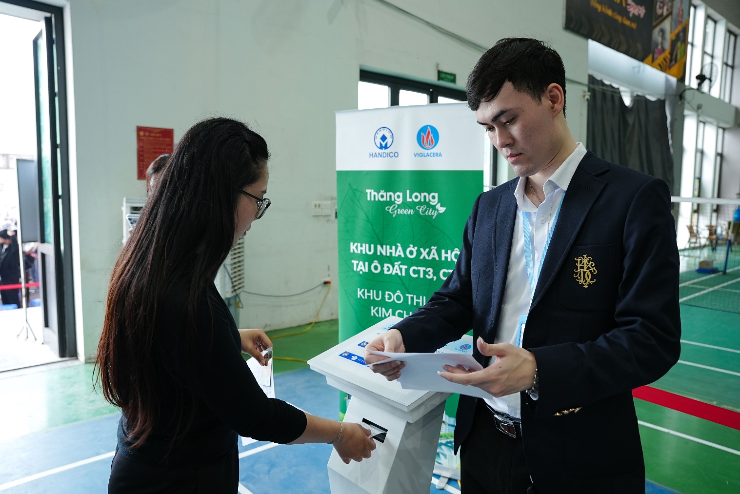 Chủ đầu tư dự án nhà ở xã hội CT3 Kim Chung lý giải việc tiếp nhận hồ sơ trực tiếp- Ảnh 5. Chủ đầu tư dự án nhà ở xã hội CT3 Kim Chung lý giải việc tiếp nhận hồ sơ trực tiếp- Ảnh 5.