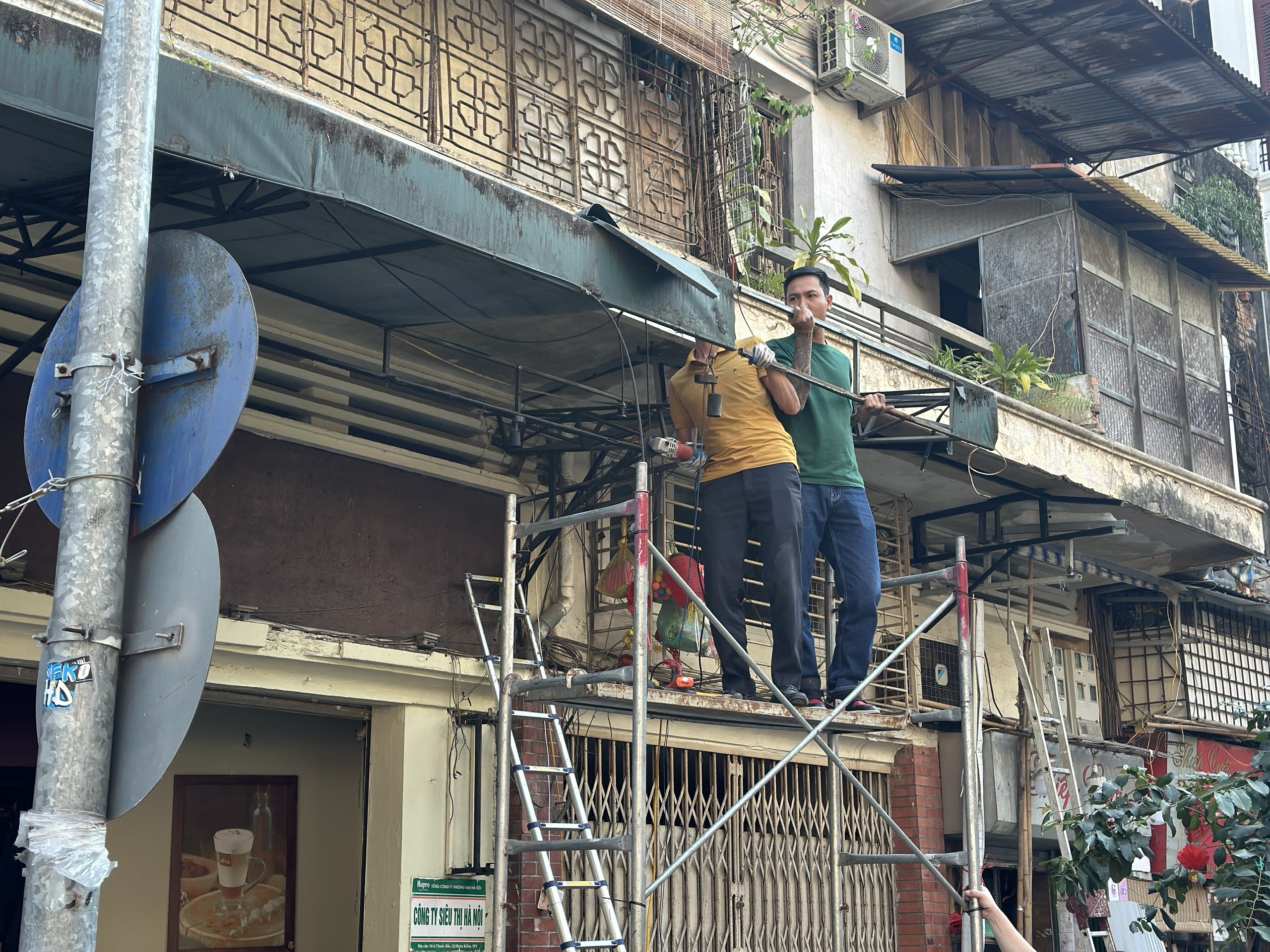 Diện mạo những tuyến phố sầm uất nhất Thủ đô sau triển khai phường kiểu mẫu- Ảnh 9. Diện mạo những tuyến phố sầm uất nhất Thủ đô sau triển khai phường kiểu mẫu- Ảnh 9.