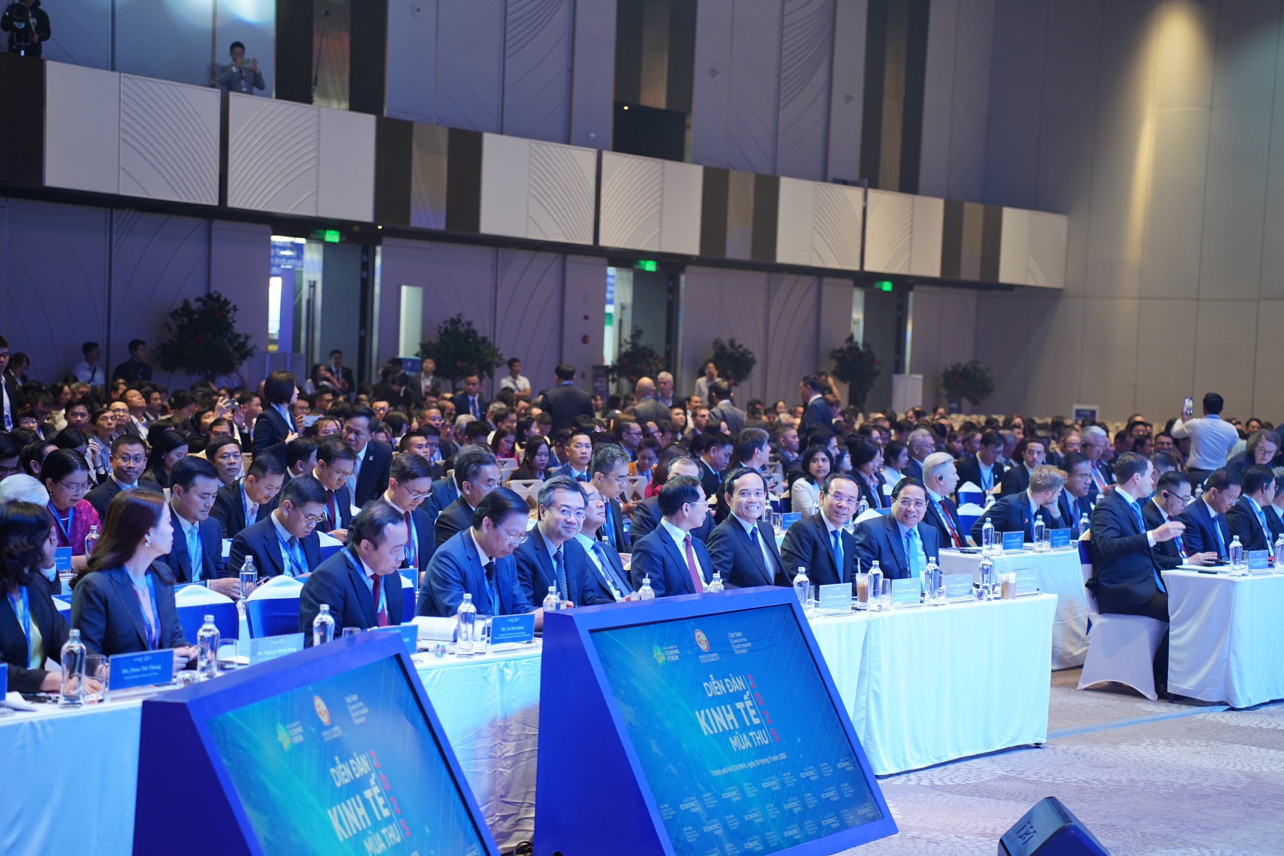 Diễn đàn Kinh tế mùa thu: Thủ tướng kêu gọi đoàn kết toàn cầu, thúc đẩy chuyển đổi số- Ảnh 5.