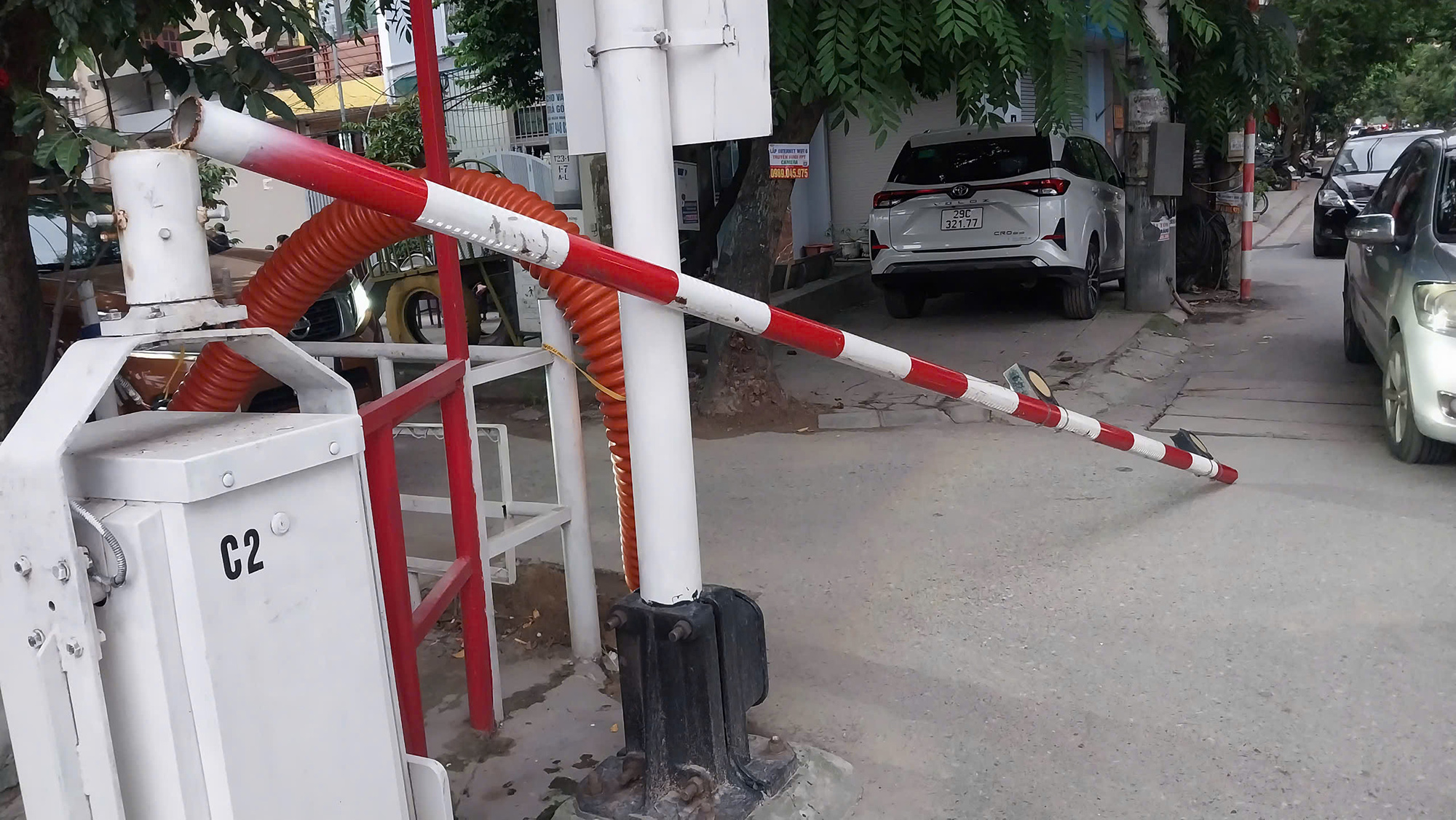 Đề xuất tăng chế tài, ngăn vi phạm an toàn đường sắt- Ảnh 3.