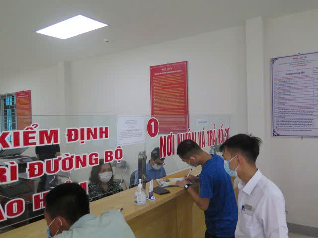 Khi hoạt động đăng kiểm được số hóa mạnh mẽ- Ảnh 2. Khi hoạt động đăng kiểm được số hóa mạnh mẽ- Ảnh 2.