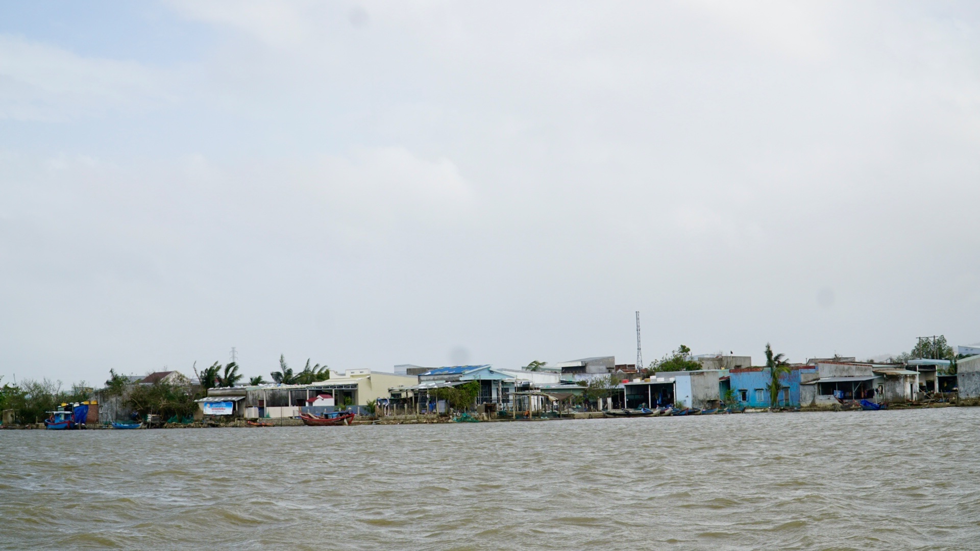 Ốc đảo Cồn Chim ở Gia Lai gượng dậy sau bão lũ- Ảnh 4. Ốc đảo Cồn Chim ở Gia Lai gượng dậy sau bão lũ- Ảnh 4.